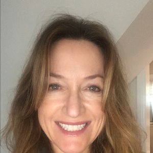 Meet your Posher, Laurie